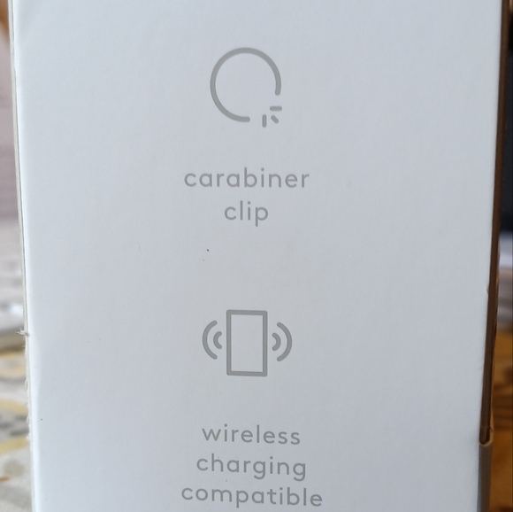 NEW Heyday Earbud Case Airpods Gen 3 Blue Silicone w/ Clip - Picture 3 of 4